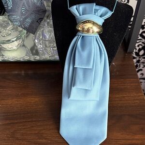 Elegant Blue Necktie with Gold Accent